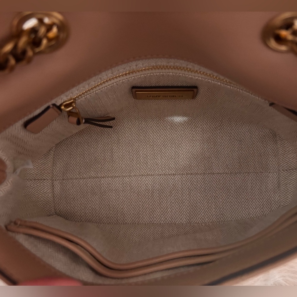 Tory Burch Kira Chevron Small bag - Picture 12 of 16